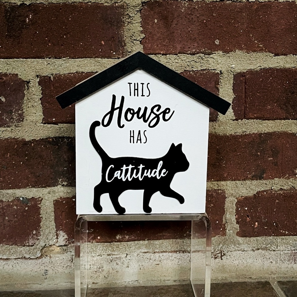 NEW “This House Has Cattitude” Tabletop Desk Decor Accent Cat / Kitten Lover - Picture 4 of 6